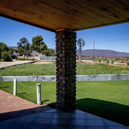 Tarantula Guest House Calvinia Exterior photo
