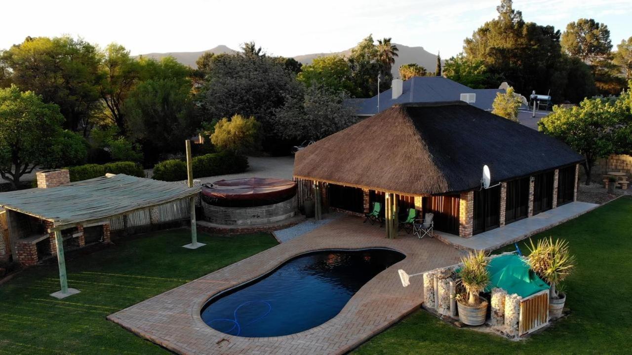 Tarantula Guest House Calvinia Exterior photo