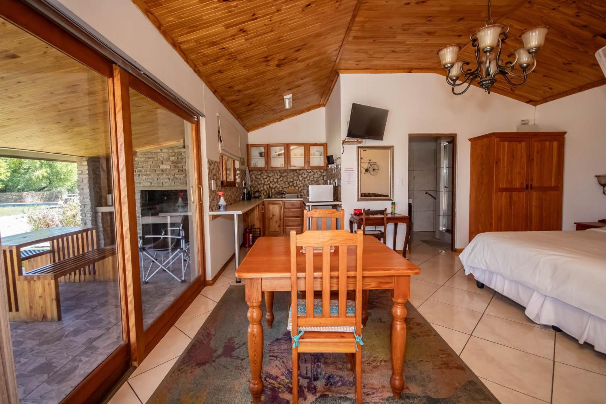 Tarantula Guest House Calvinia Exterior photo