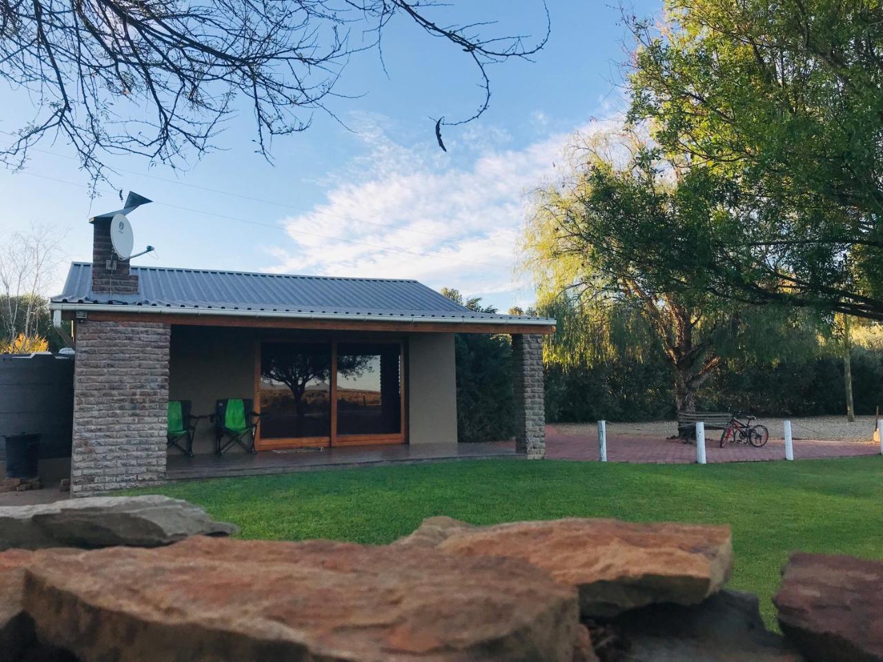 Tarantula Guest House Calvinia Exterior photo